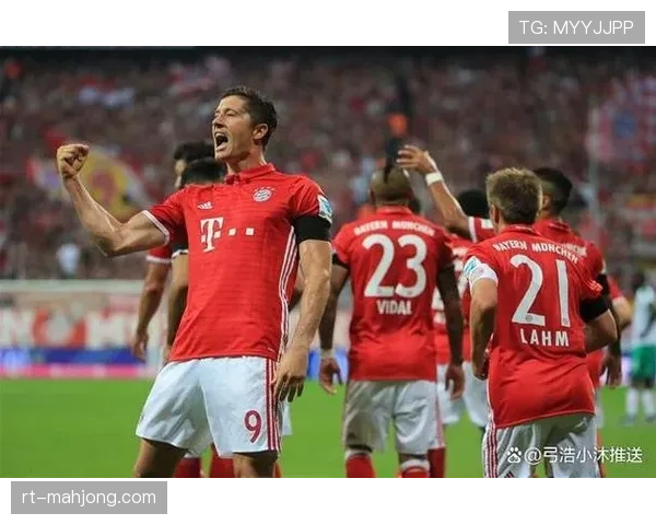 “德甲梦想之旅”青训营在慕尼黑开幕,吸引超过千名青少年参加 “德甲梦想之旅”青训营在慕尼黑开幕,吸引超过千名青少年参加