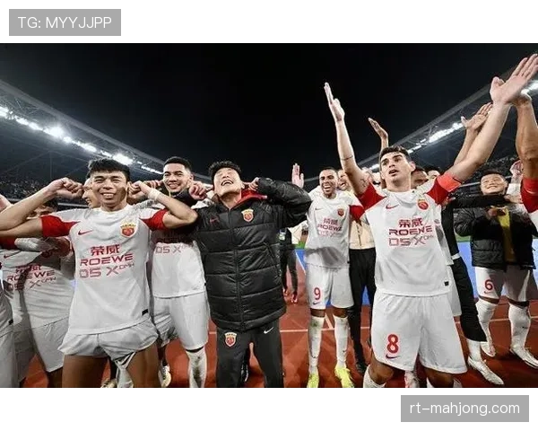 【2022026年4月中超联赛·非赛事·深度中超俱乐部青训营引入“压迫训练模块”,旨在系统性培养年轻球员的防守意识 【2022026年4月中超联赛·非赛事·深度中超俱乐部青训营引入“压迫训练模块”,旨在系统性培养年轻球员的防守意识